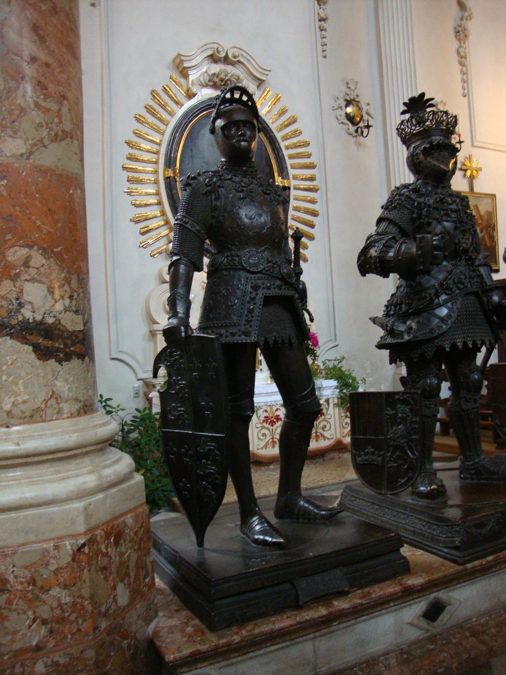 A close-up of King Arthur, one of the 'bronze men' modeled after important dignitaries and friends of the Emperor.