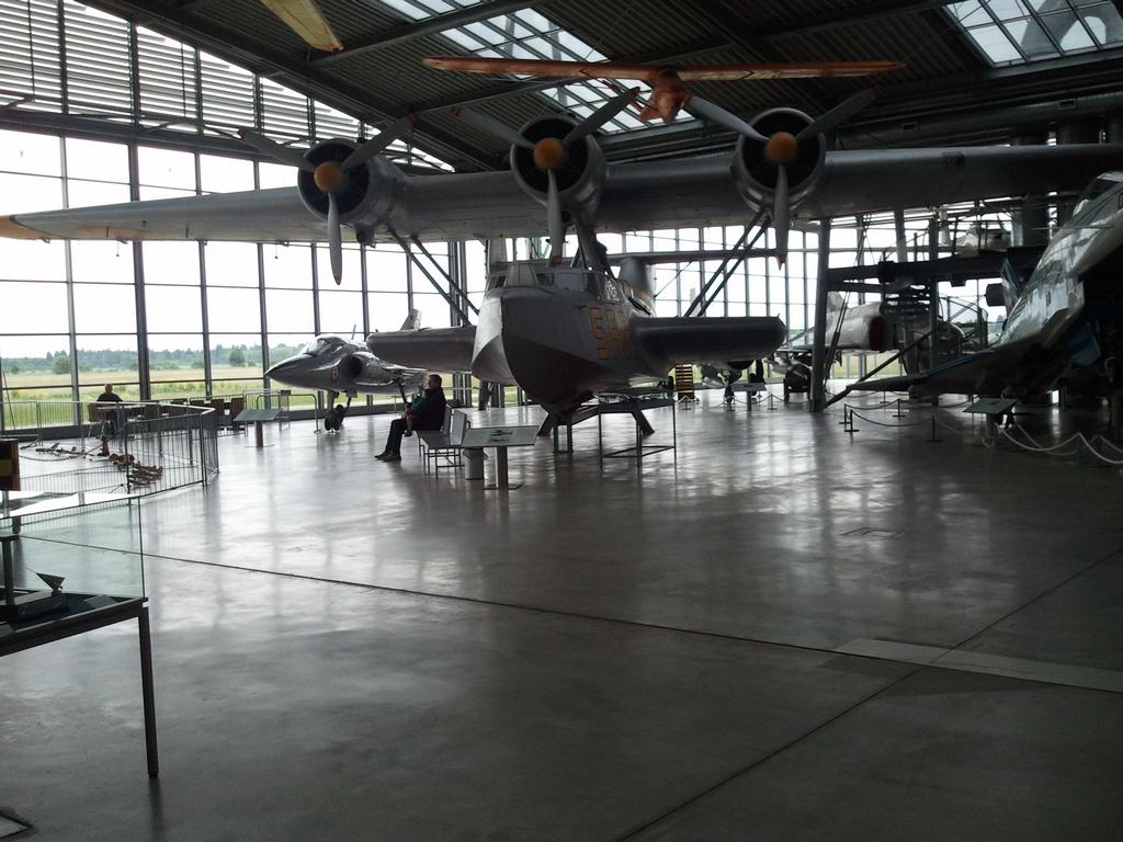 The Dornier Do 31, an incredibly unique West German experimental VTOL (Vertical Take-Off and Landing) jet transport! It used two massive main engines and eight vertically mounted lift engines to hover.