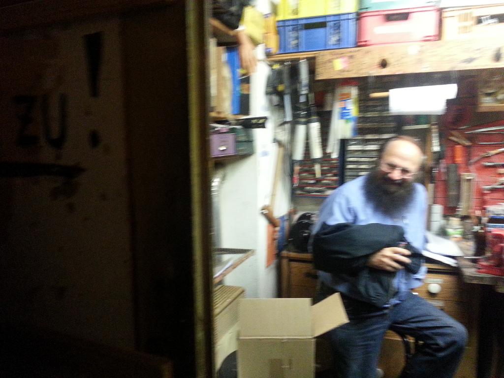Howard thoroughly enjoying the backstage tour.