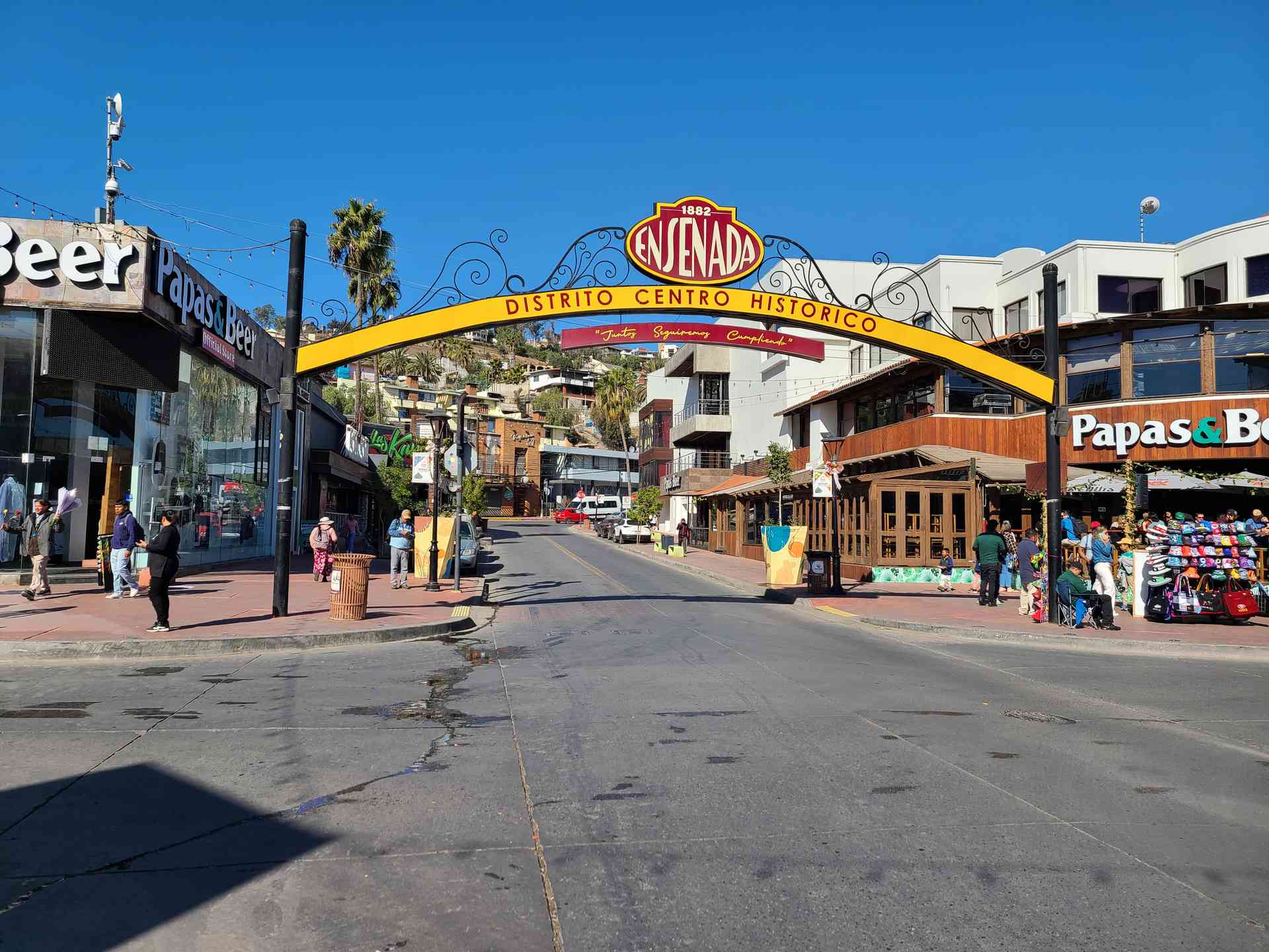 The downtown center. The legendary 'Papas and Beer' is wildly popular among cruisers. Since none of us are drinkers, we just admired it from the outside!