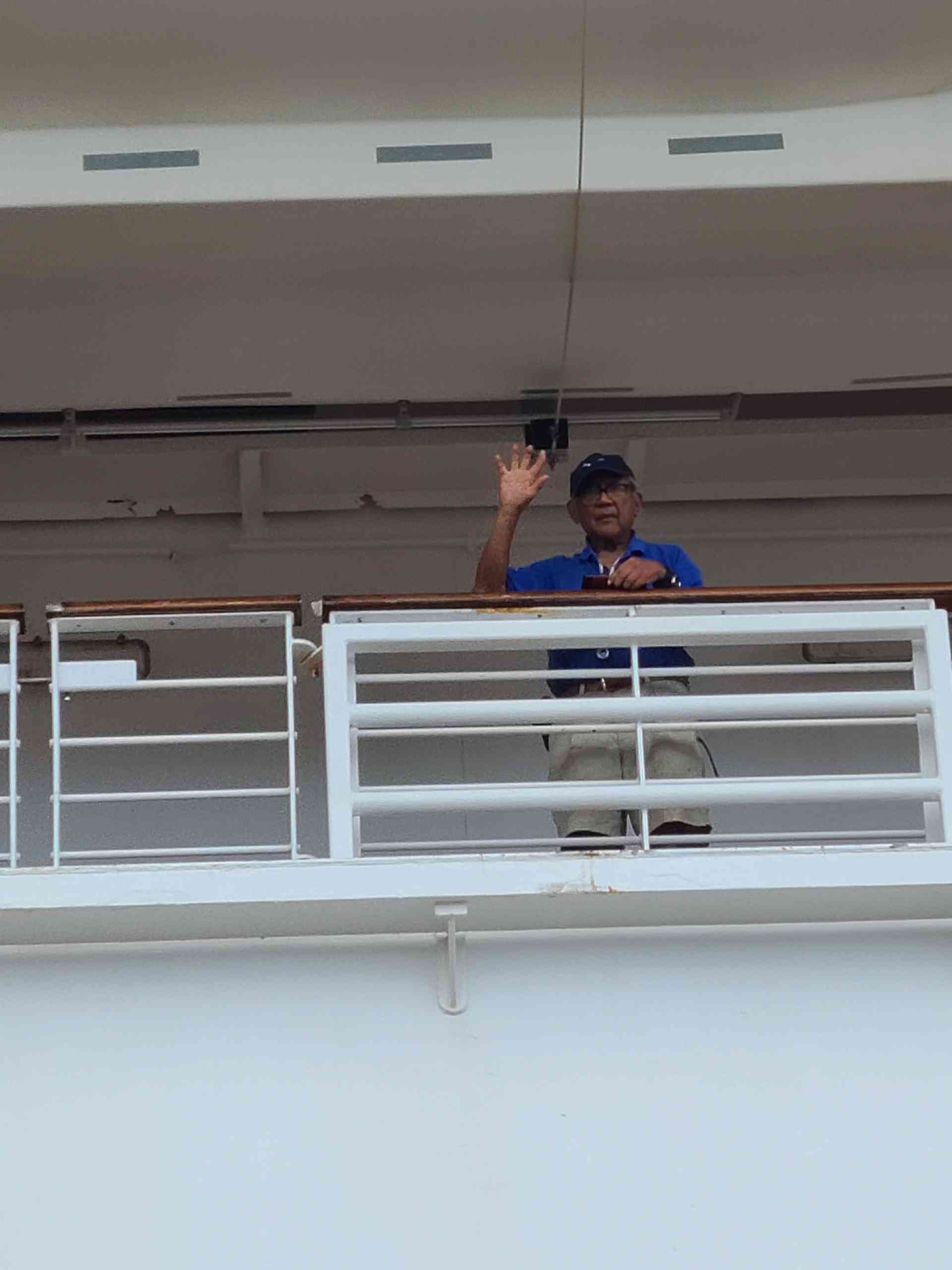 Oh, there he is!